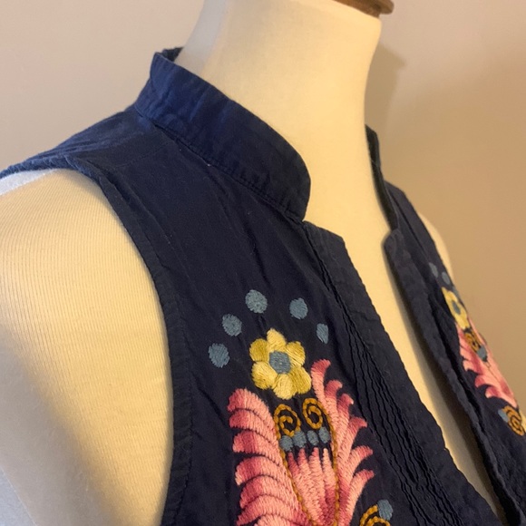 Anthropologie high-low top - Picture 5 of 6